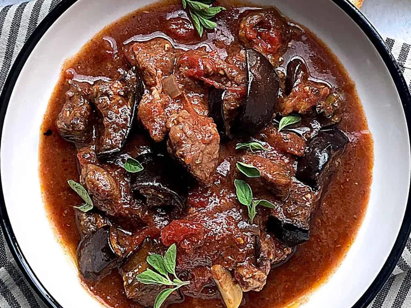 Beef Stew with bread